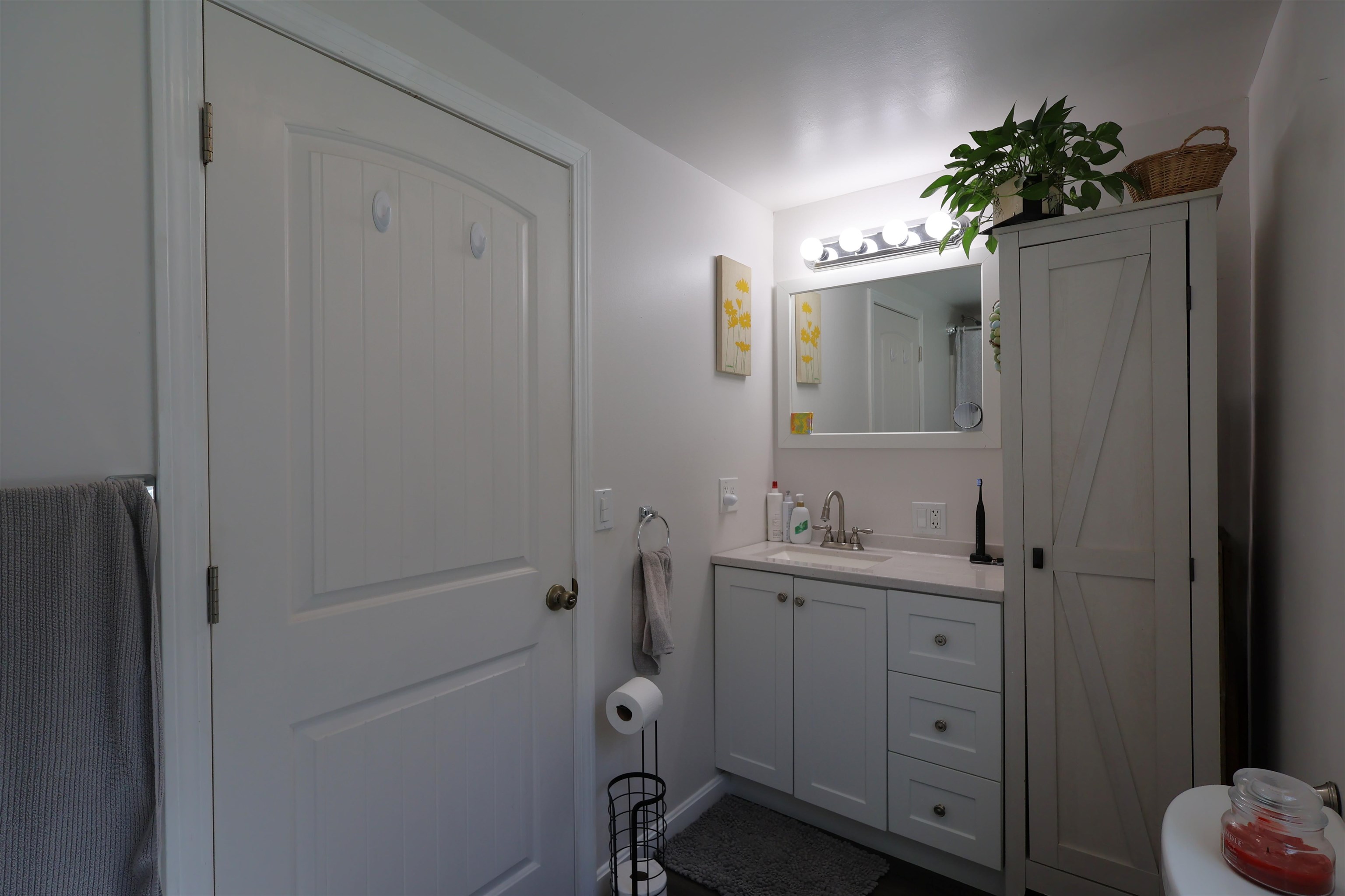 1013 Jericho Road Hartford, VT 05001 - Photo 41 of 55