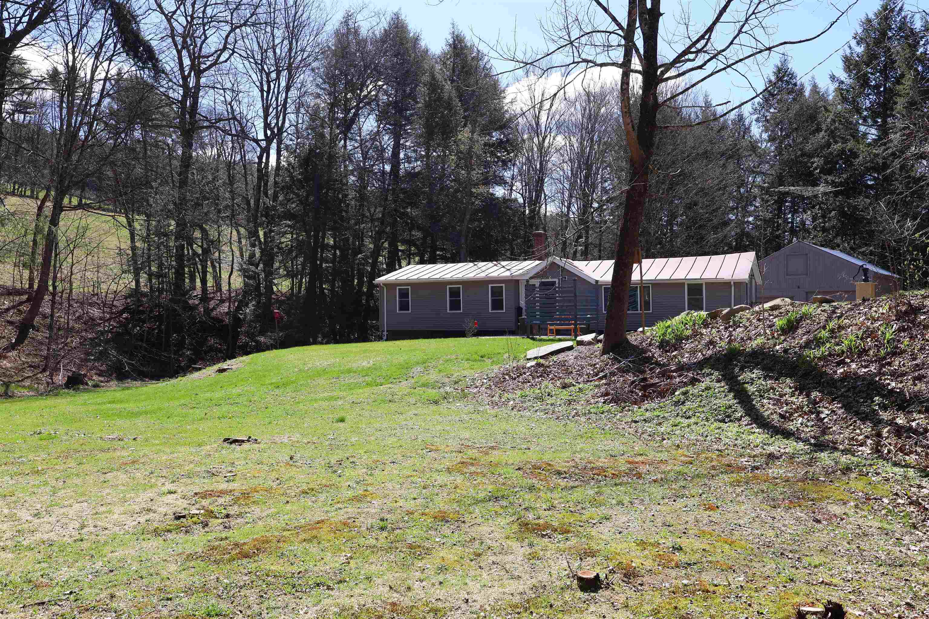 1013 Jericho Road Hartford, VT 05001 - Photo 7 of 55