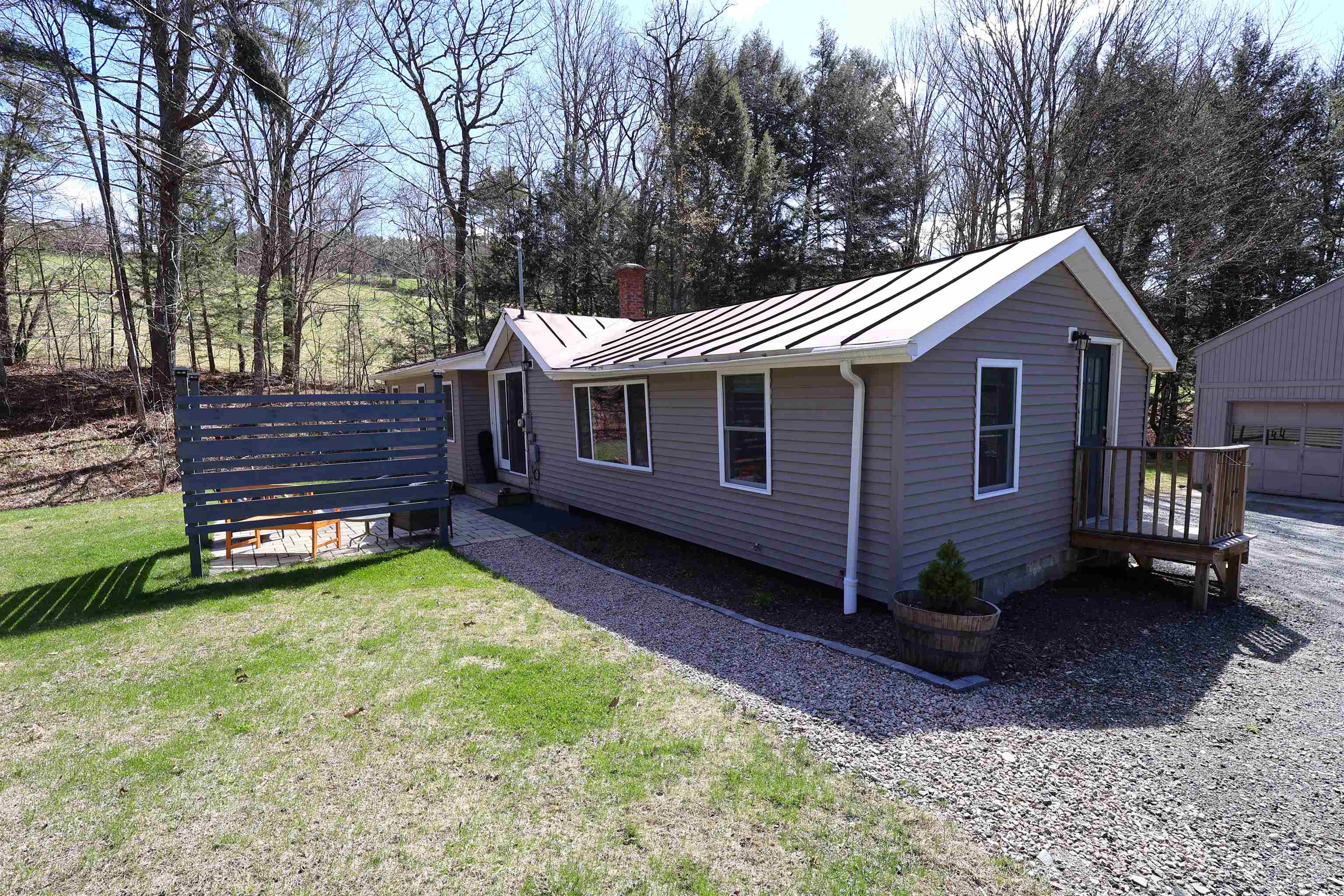 1013 Jericho Road Hartford, VT 05001 - Photo 10 of 55