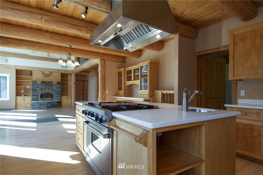 185 Roundtree Road Port Angeles, WA 98362 - Photo 12 of 40 Gallery Image 12