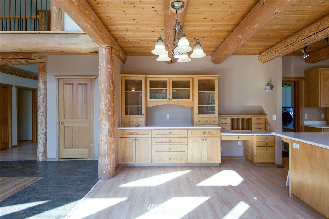 185 Roundtree Road Port Angeles, WA 98362 - Photo 13 of 40 Gallery Image 13