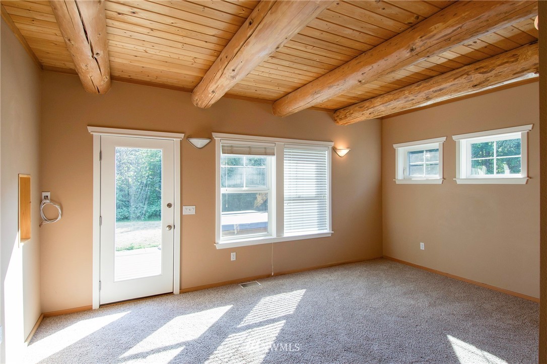 185 Roundtree Road Port Angeles, WA 98362 - Photo 15 of 40 Gallery Image 15