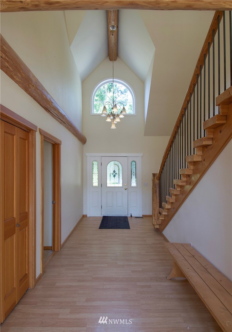 185 Roundtree Road Port Angeles, WA 98362 - Photo 3 of 40 Gallery Image 3