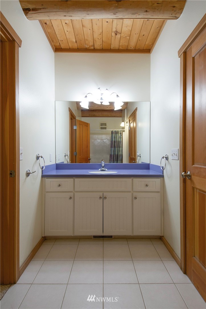 185 Roundtree Road Port Angeles, WA 98362 - Photo 25 of 40 Gallery Image 25