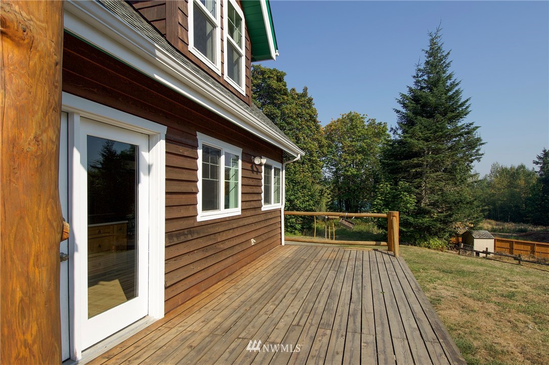 185 Roundtree Road Port Angeles, WA 98362 - Photo 6 of 40 Gallery Image 6