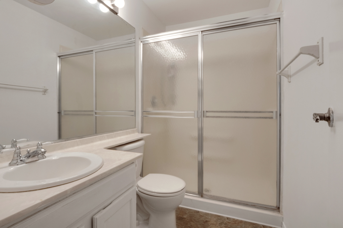 5540 Pebblebeach Drive Hanover Park, IL 60133 - Photo 17 of 28