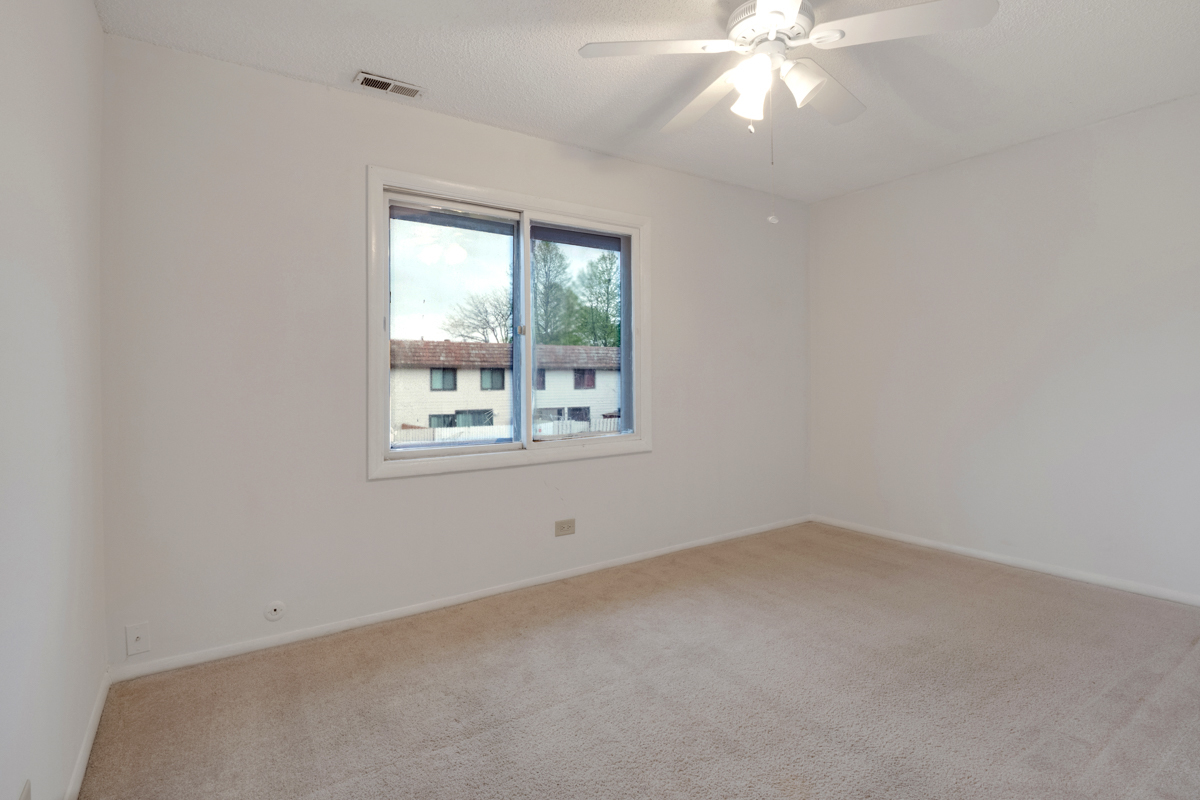 5540 Pebblebeach Drive Hanover Park, IL 60133 - Photo 19 of 28