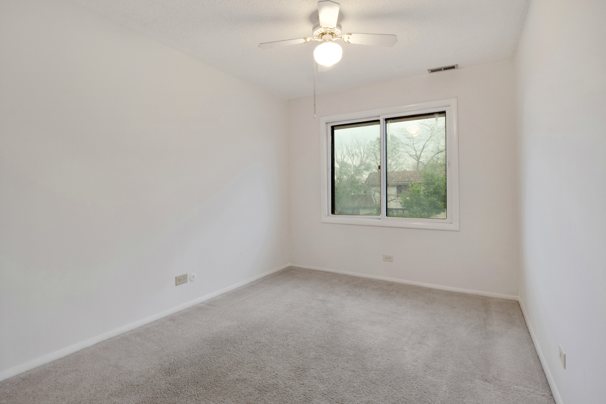 5540 Pebblebeach Drive Hanover Park, IL 60133 - Photo 21 of 28