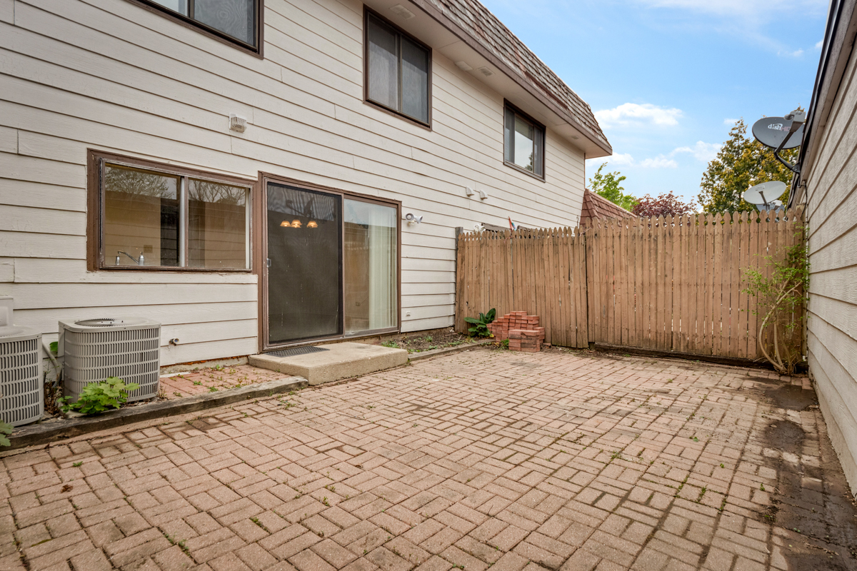 5540 Pebblebeach Drive Hanover Park, IL 60133 - Photo 22 of 28