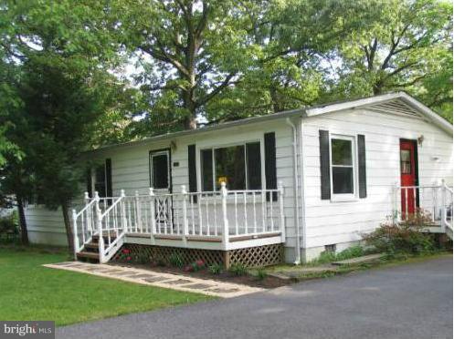 179 Ryan Road Pasadena, MD 21122 - Photo 1 of 30 Welcome Home!