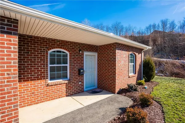 $259,900 | 201 Adia Lane, Unit 15, Lower Burrell, PA 15068