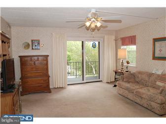 160 Riversedge Drive Jeffersonville, PA 19403 - Photo 6 of 8 Bedroom 2