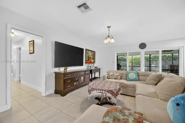 $7,600 | 7690 Southwest 128th Street, Pinecrest, FL 33156