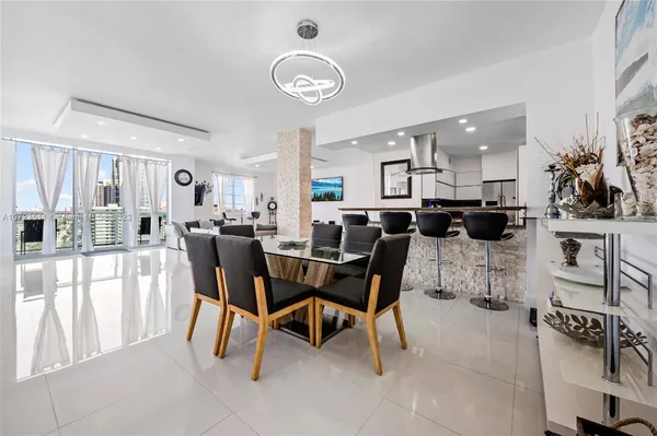 $8,500 | 4001 South Ocean Drive, Unit PH2, Hollywood, FL 33019