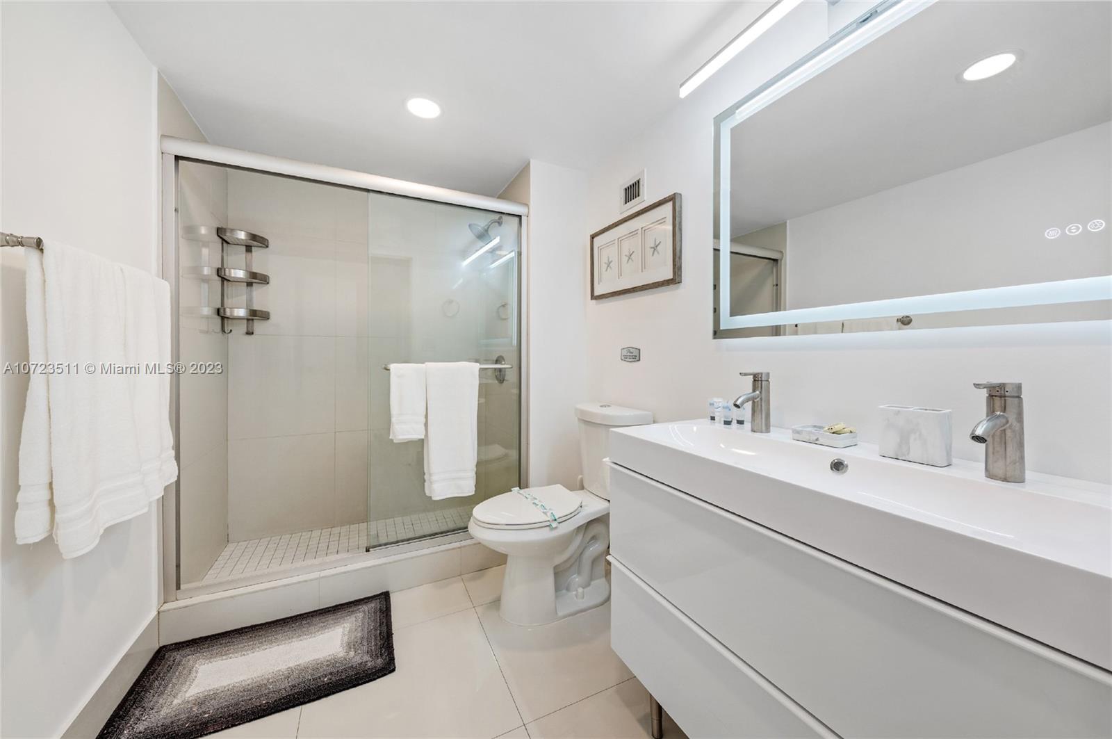 4001 South Ocean Drive, Unit PH2 Hollywood, FL 33019 - Photo 26 of 51