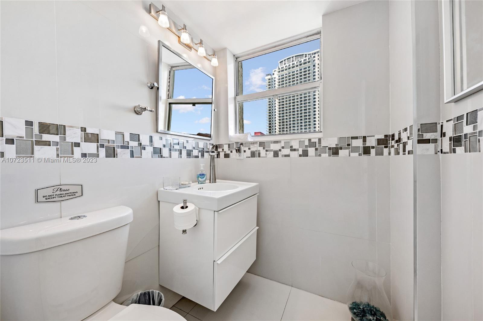 4001 South Ocean Drive, Unit PH2 Hollywood, FL 33019 - Photo 29 of 51