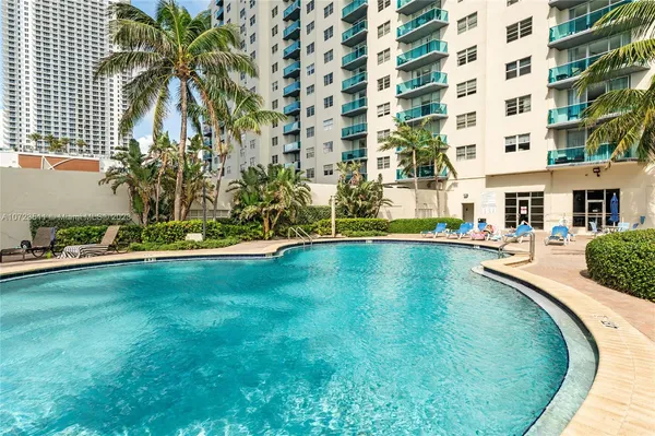 $8,500 | 4001 South Ocean Drive, Unit PH2, Hollywood, FL 33019
