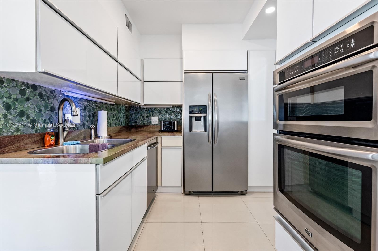 4001 South Ocean Drive, Unit PH2 Hollywood, FL 33019 - Photo 8 of 51