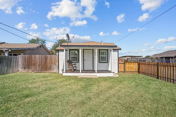 $410,000 | 966 Elma Street, Hickman, CA 95323