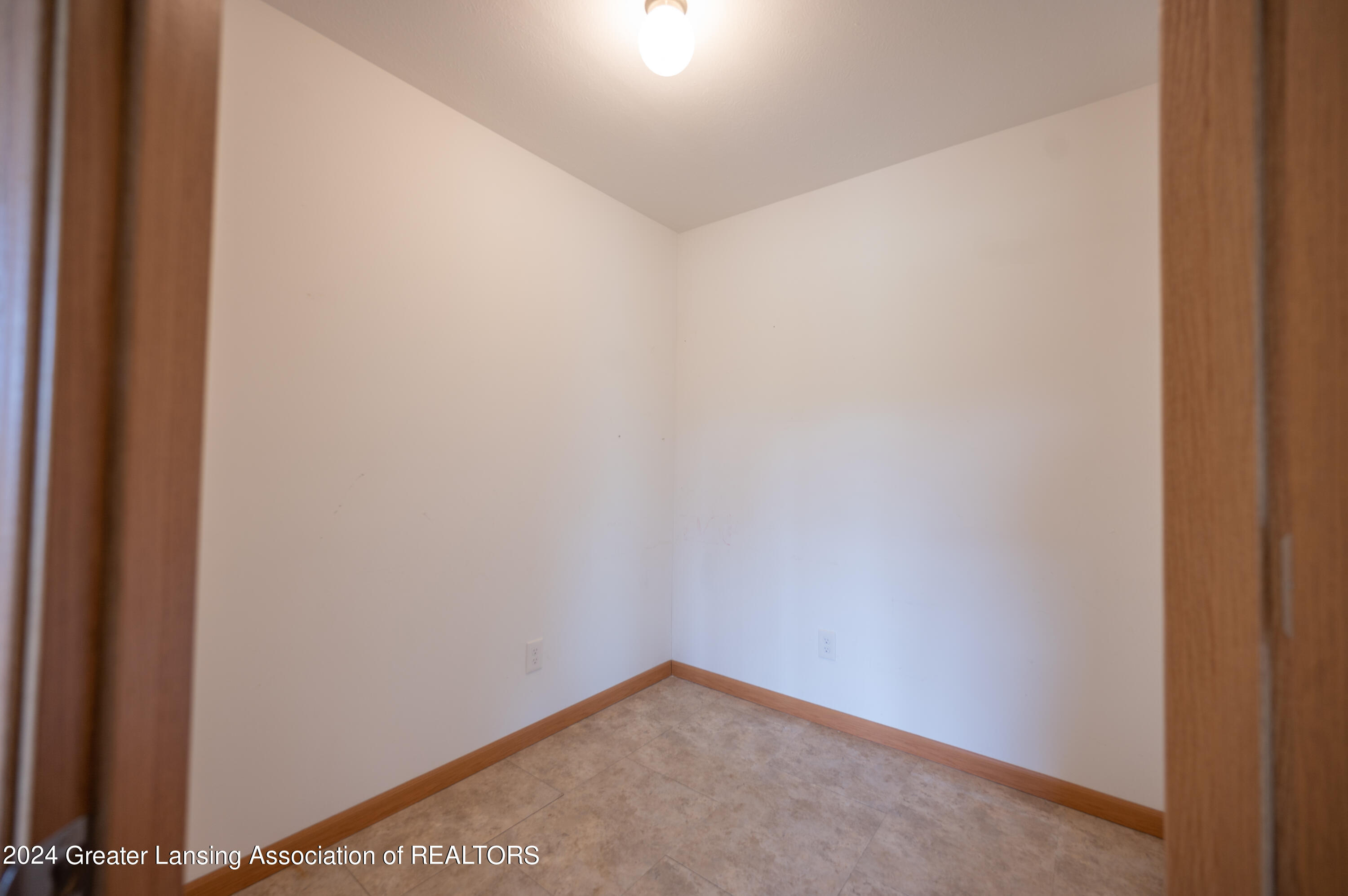 5750 South Meridian Road Mount Pleasant, MI 48858 - Photo 20 of 61 20