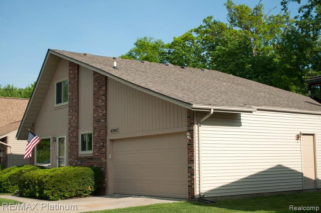 43443 Proctor Road Canton, MI 48188 - Photo 3 of 29 03 New Roof.jpg