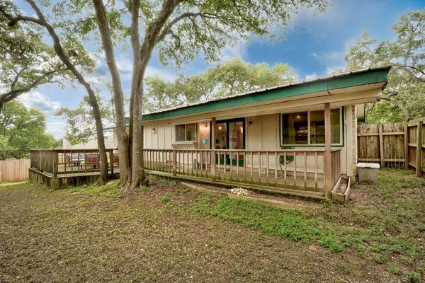 $2,999 | 2710 Deeringhill Drive, Austin, TX 78745