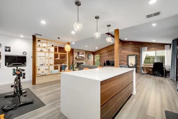 $2,999 | 2710 Deeringhill Drive, Austin, TX 78745