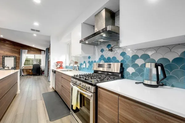 $2,999 | 2710 Deeringhill Drive, Austin, TX 78745