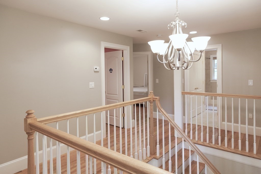 10 Larch Road, Unit 10 Wellesley, MA 02482 - Photo 12 of 26