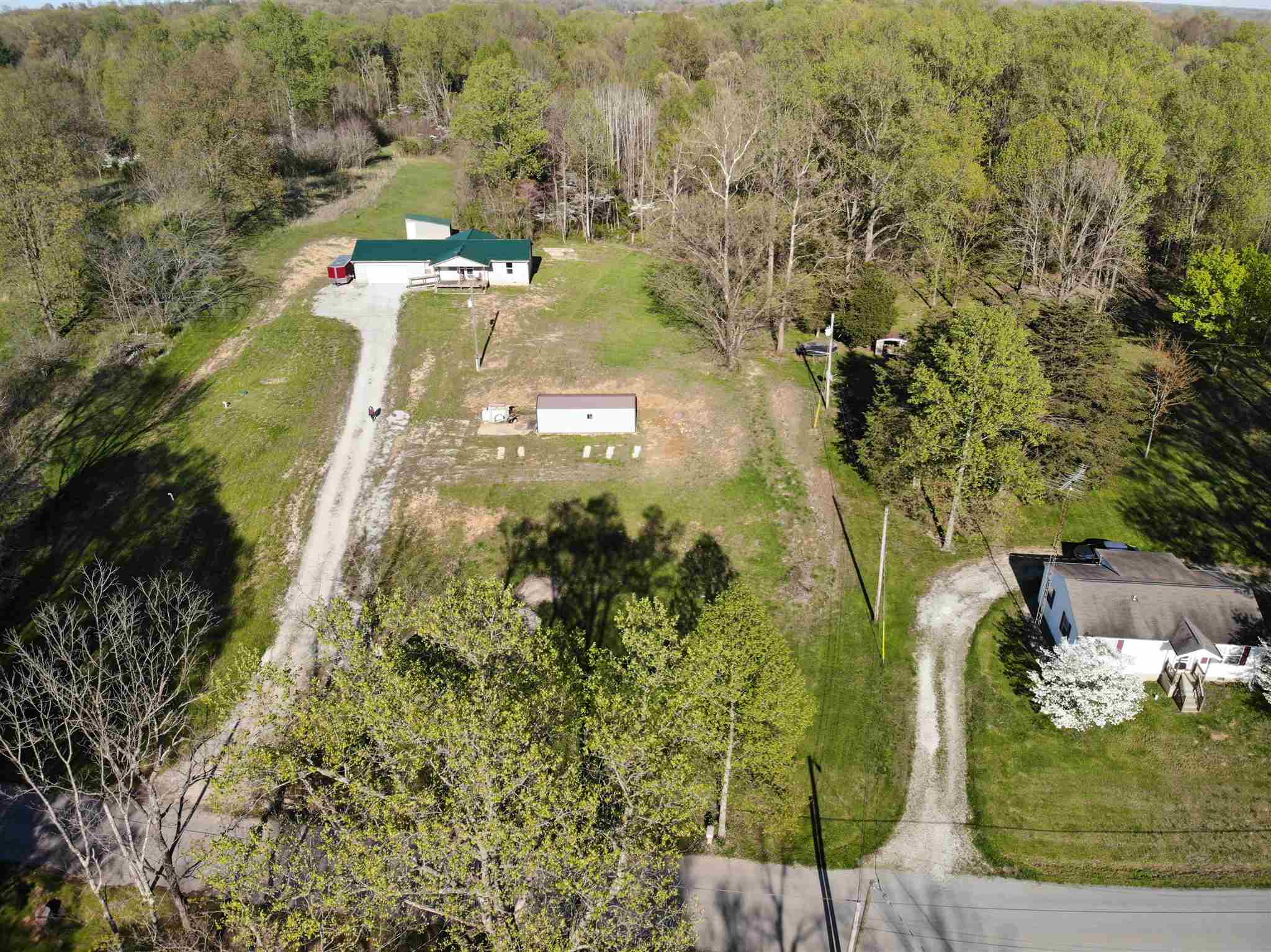 446 Goosetown Road Bedford, IN 47421 - Photo 3 of 3