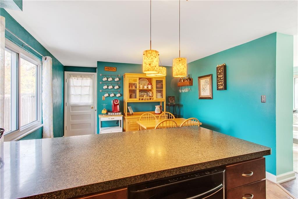715 Victory Road Allison Park, PA 15101 - Photo 9 of 25 Gallery Image 9