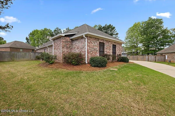 $362,000 | 119 Hampton Place, Madison, MS 39110