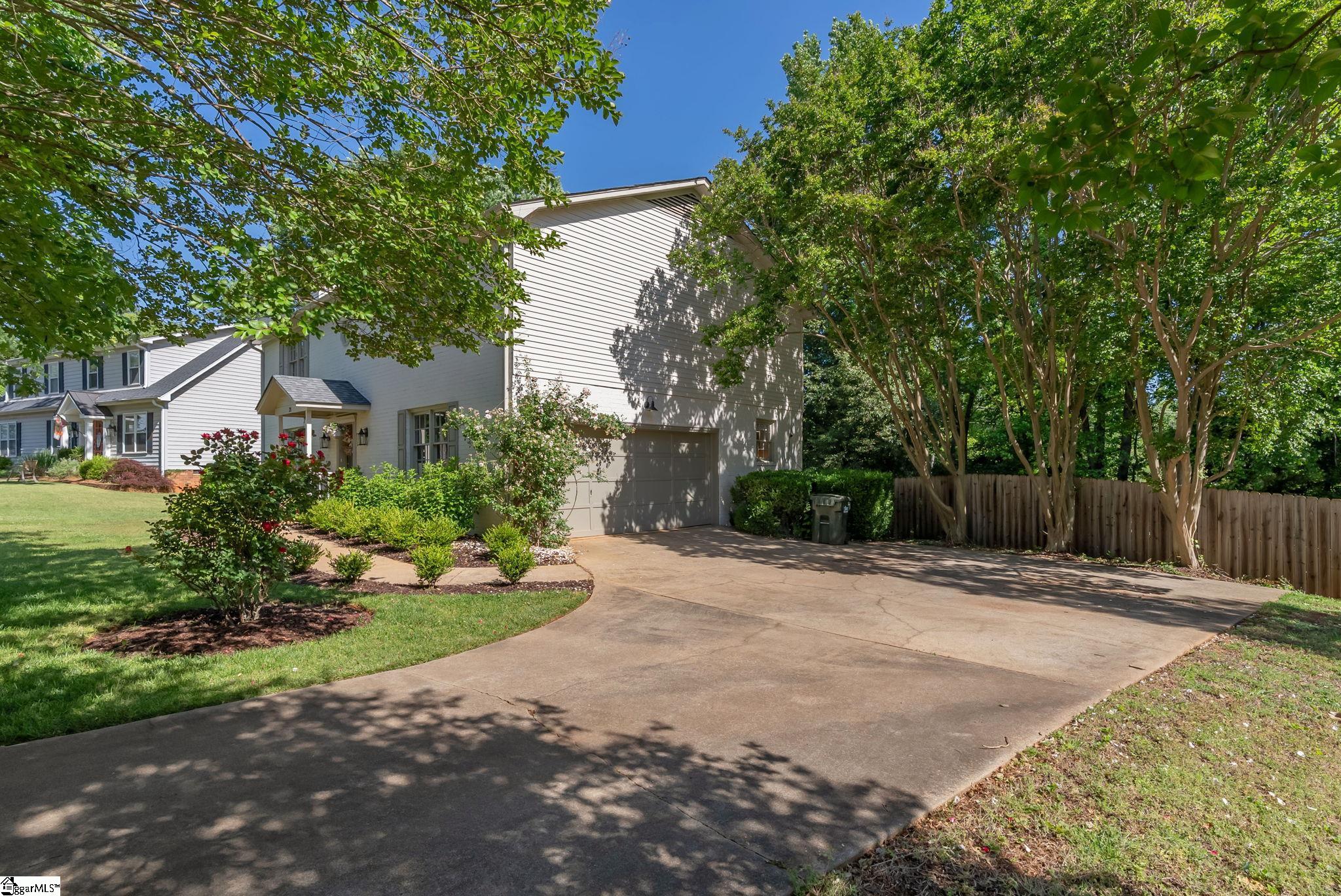 21 Cobblestone Road Greenville, SC 29615 - Photo 30 of 31 Gallery Image 30