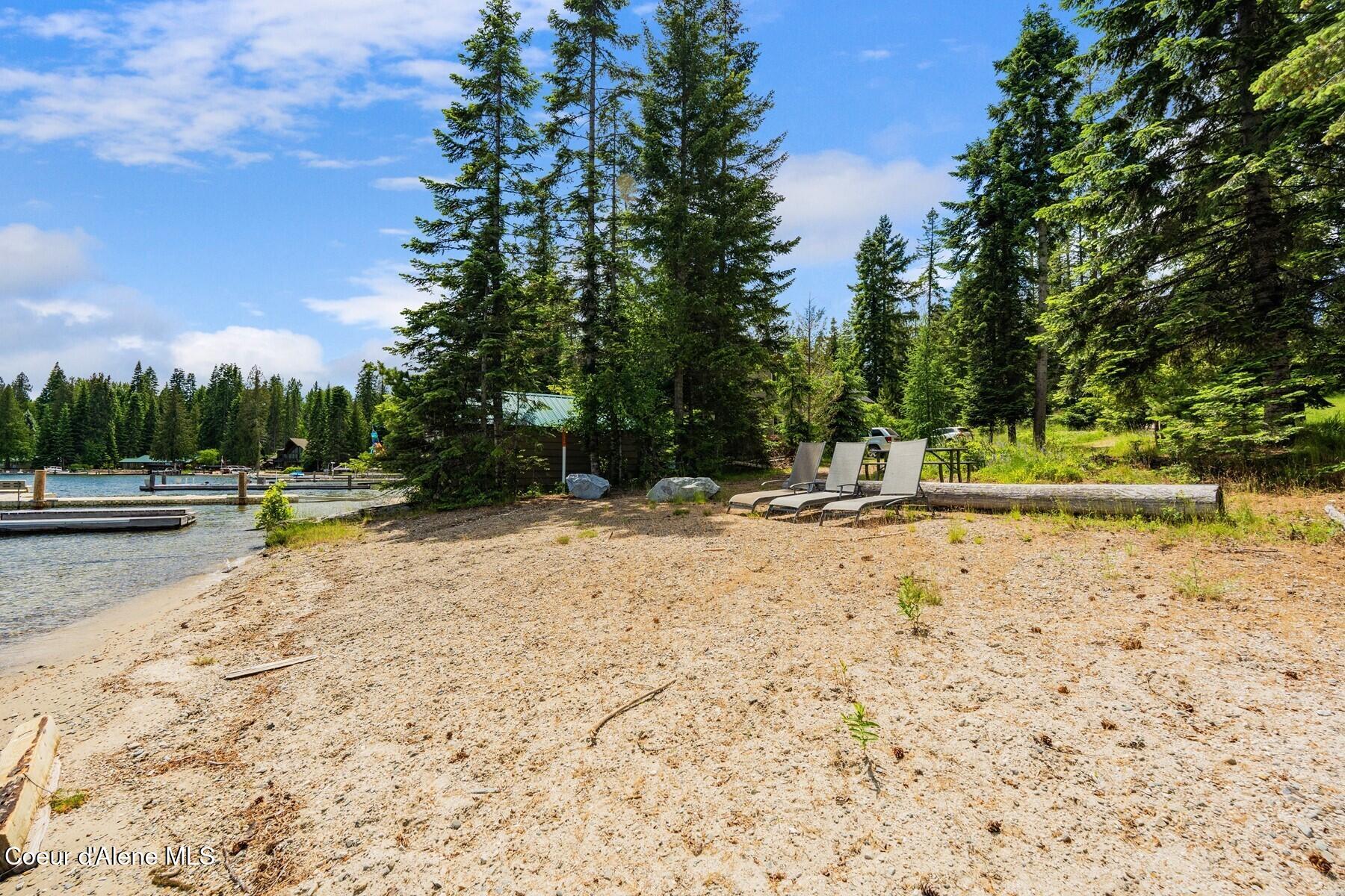 Nna Bruin Road Nordman, ID 83848 - Photo 42 of 44 Community Beach