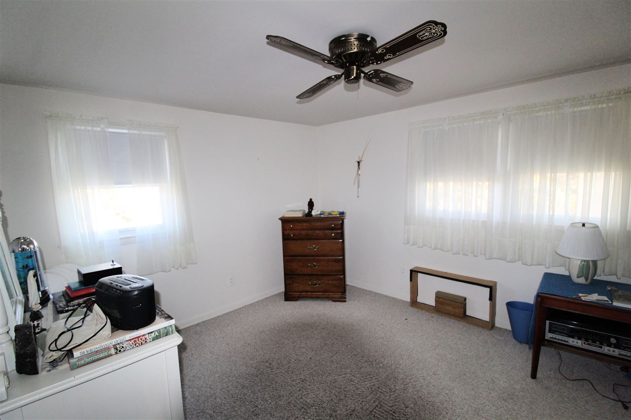 5476 Raubinger Road Swartz Creek, MI 48473 - Photo 13 of 20 50002148-12.JPG