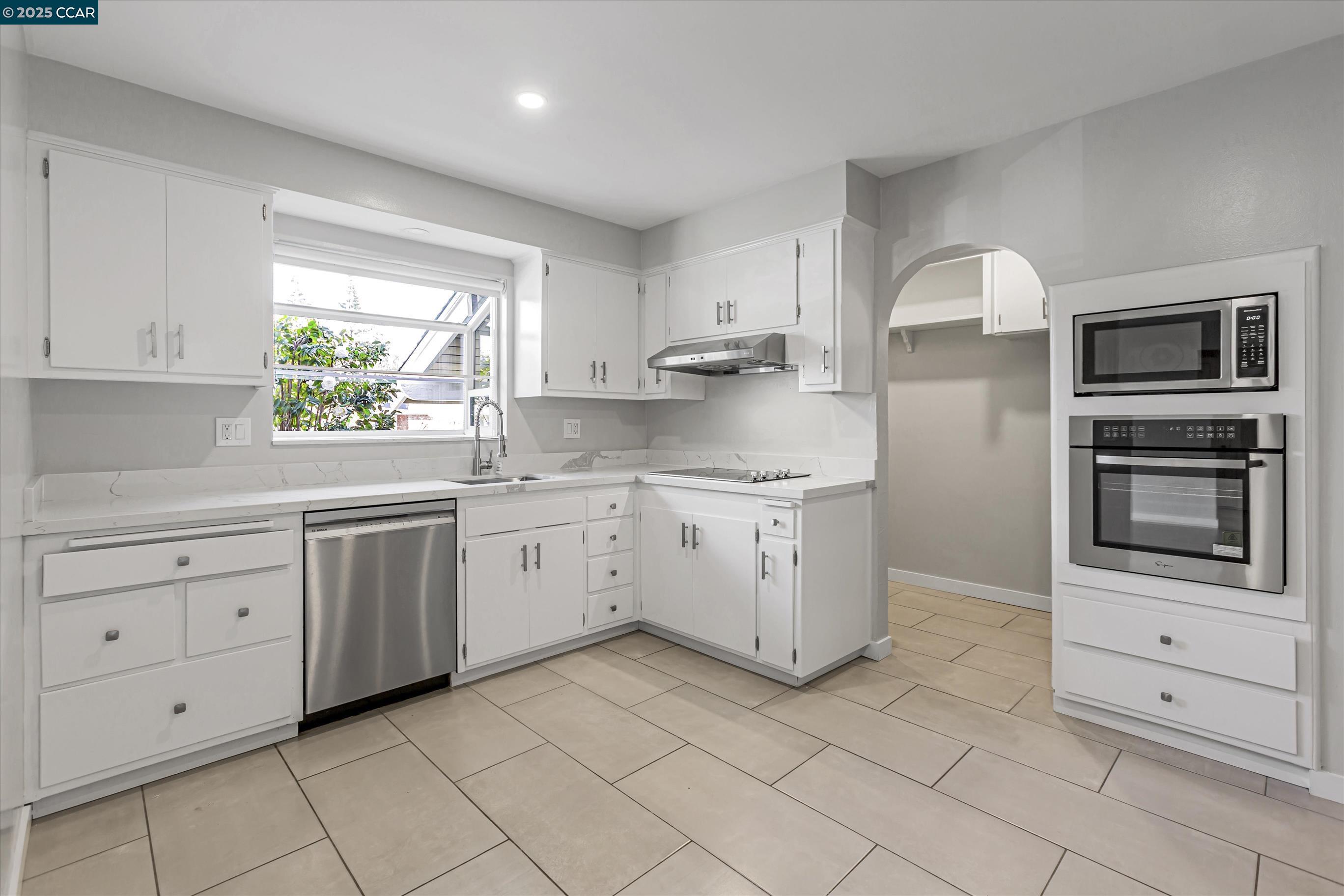 844 Camino Ricardo Moraga, CA 94556 - Photo 20 of 30