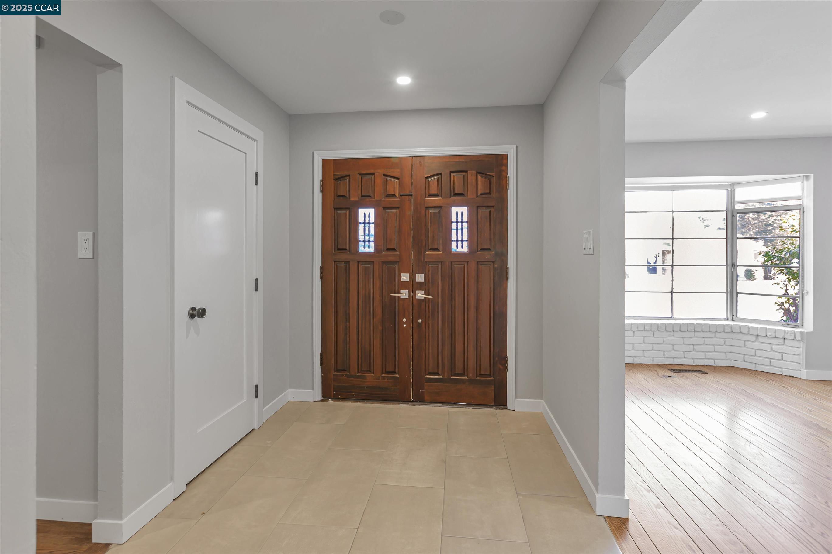 844 Camino Ricardo Moraga, CA 94556 - Photo 4 of 30