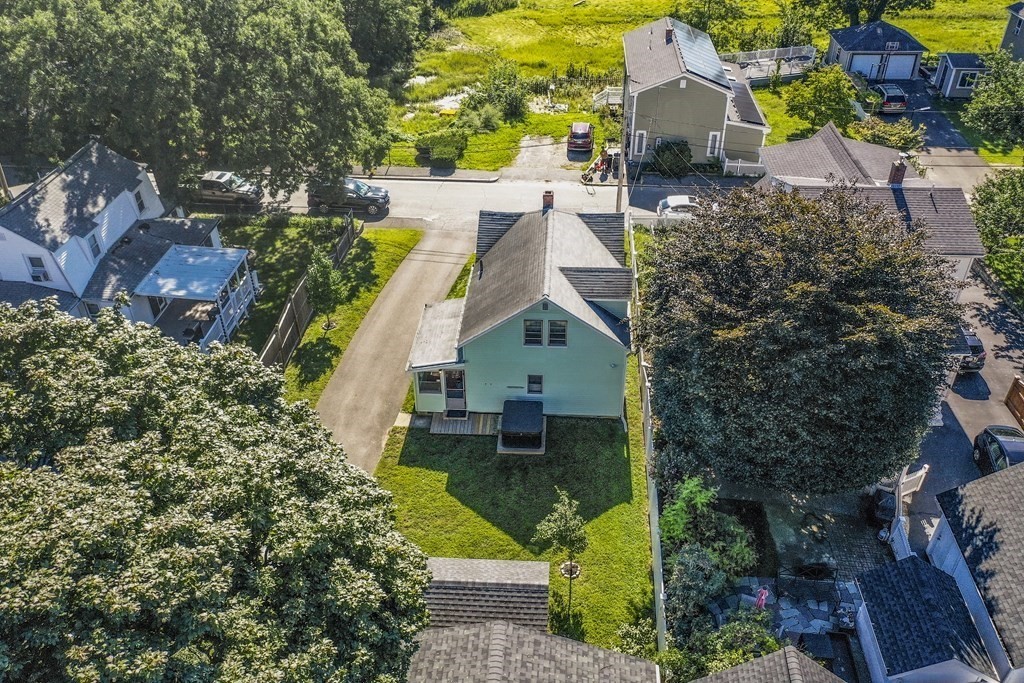 19 Beebe Road Quincy, MA 02169 - Photo 2 of 18 Gallery Image 2