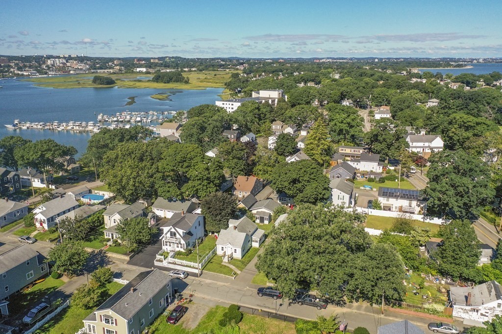 19 Beebe Road Quincy, MA 02169 - Photo 3 of 18 Gallery Image 3