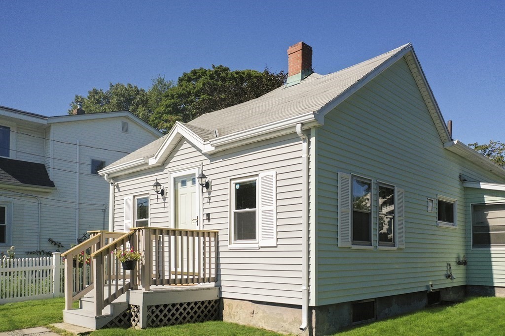 19 Beebe Road Quincy, MA 02169 - Photo 5 of 18 Gallery Image 5
