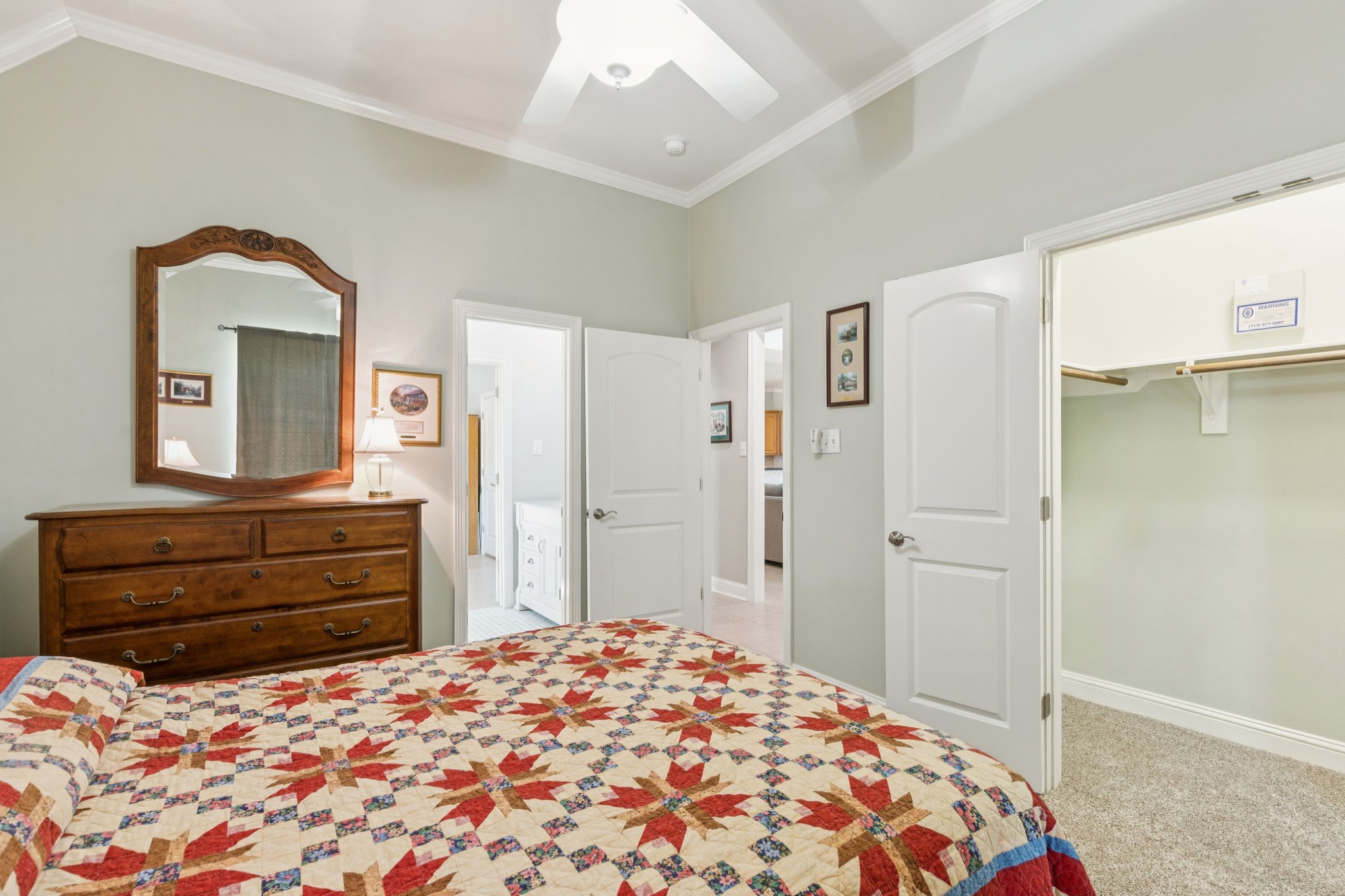 2809 Cedar Ridge Trail Friendswood, TX 77546 - Photo 21 of 33 BIG SECOND BEDROOM