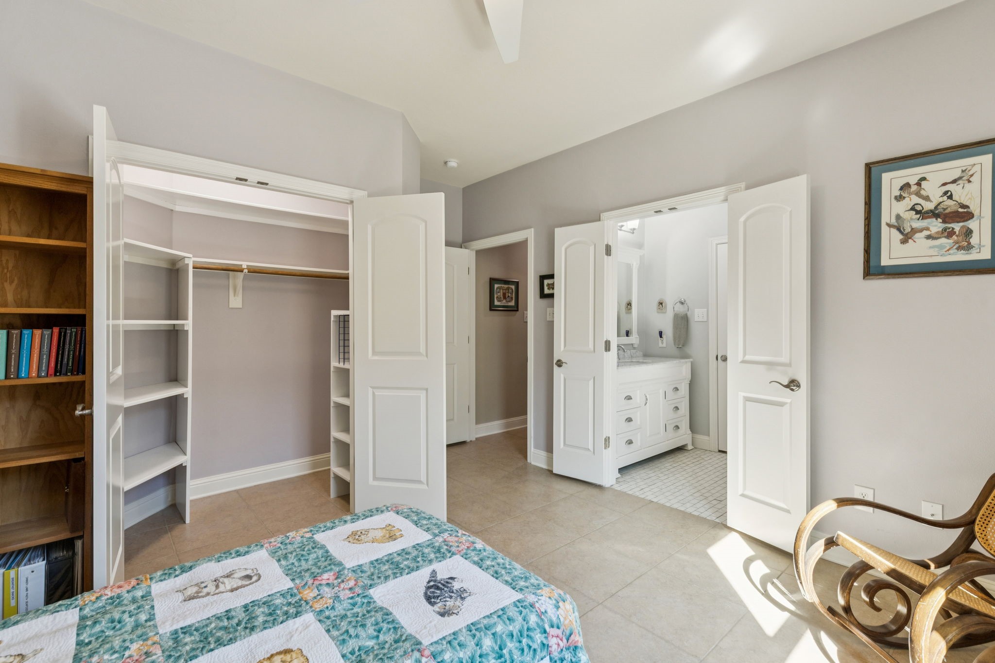 2809 Cedar Ridge Trail Friendswood, TX 77546 - Photo 23 of 33 4TH BEDROOMWITH HADICAP ACCESS