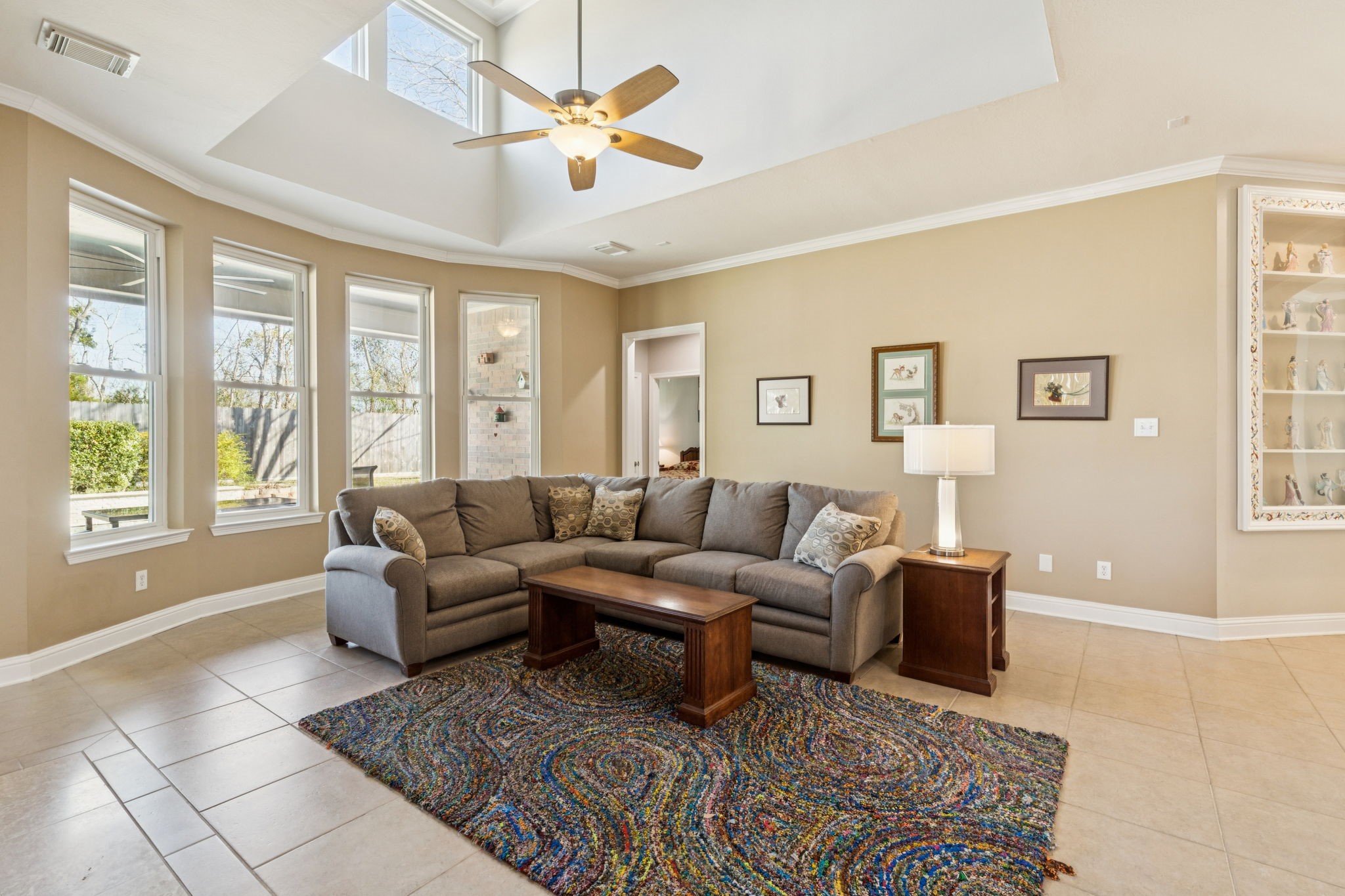 2809 Cedar Ridge Trail Friendswood, TX 77546 - Photo 8 of 33 HUGE DEN WITH POOL VIEW