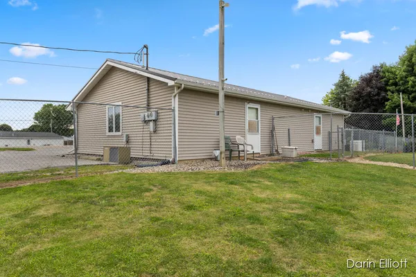 $299,900 | 2389 North State Road, Ionia, MI 48846