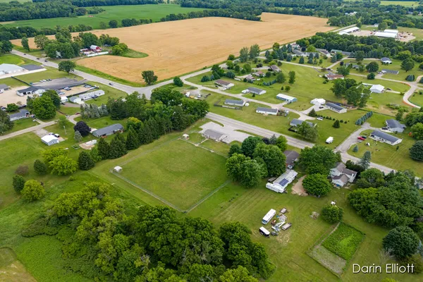 $299,900 | 2389 North State Road, Ionia, MI 48846