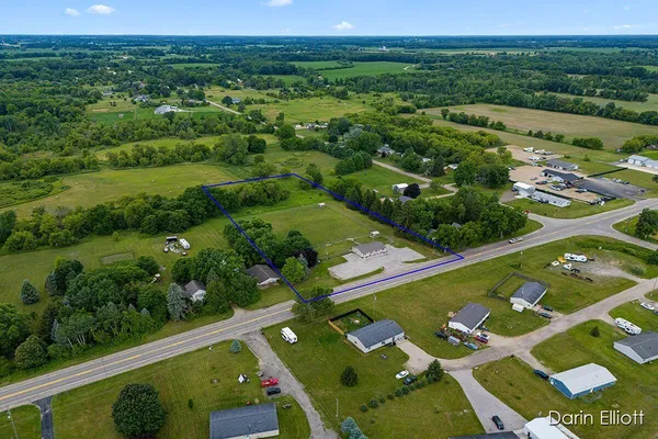 $299,900 | 2389 North State Road, Ionia, MI 48846