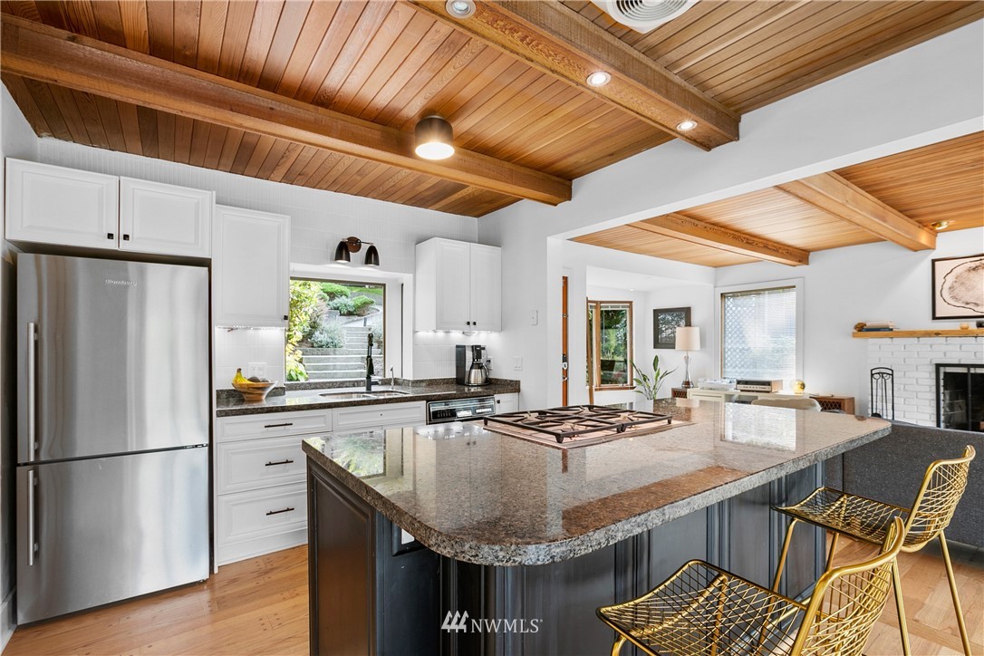 1450 Roy Road Bellingham, WA 98229 - Photo 12 of 40 Gallery Image 12
