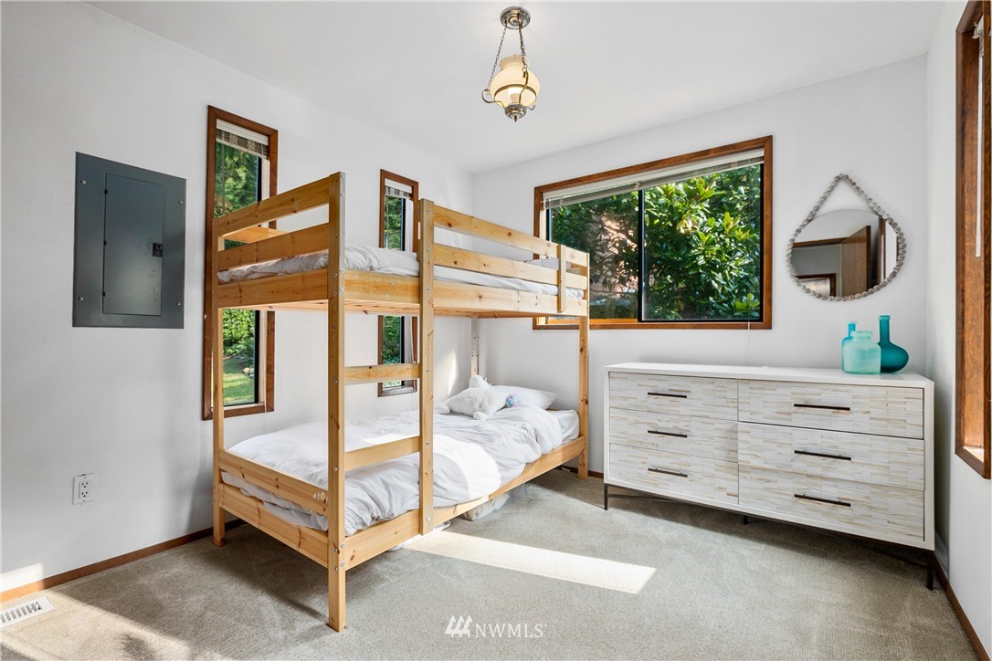 1450 Roy Road Bellingham, WA 98229 - Photo 16 of 40 Gallery Image 16