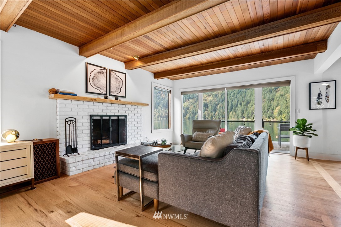 1450 Roy Road Bellingham, WA 98229 - Photo 5 of 40 Gallery Image 5