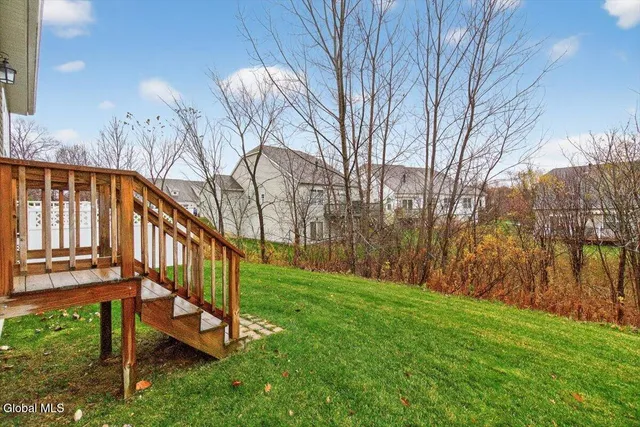 $420,000 | 3 B Winchester Place, Halfmoon, NY 12118